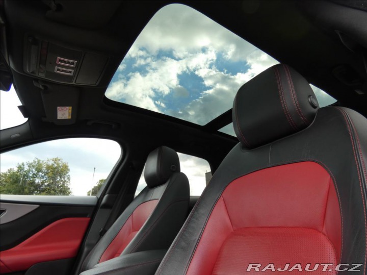 Jaguar F-Pace 3,0 D 300 PS,R-Sport,ČR,D 2016