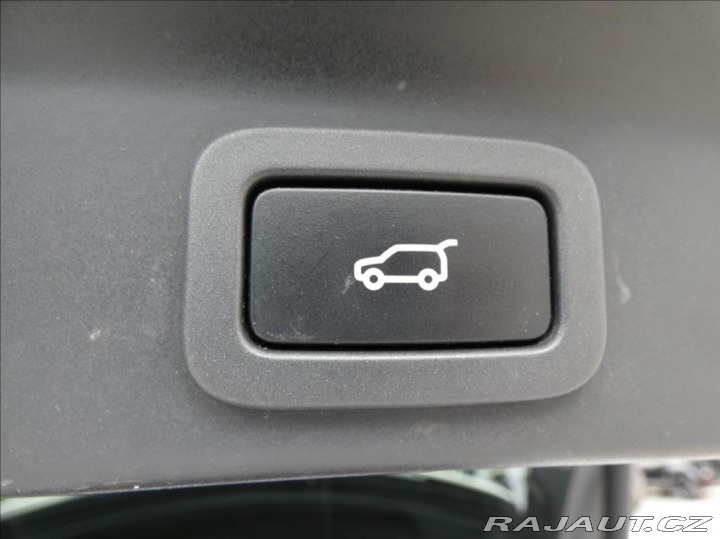 Jaguar F-Pace 3,0 D 300 PS,R-Sport,ČR,D 2016