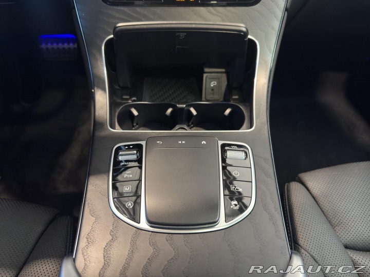 Mercedes-Benz GLC 300 4MATIC coupe 2021