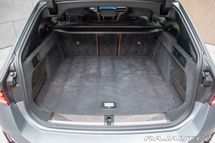 BMW 5 540d xDrive ///M*HK*ČR*ZÁ 2025