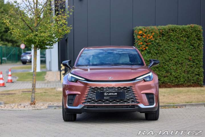 Lexus Ostatní modely LBX 1,5 HEV ELEGANT TECH 2025