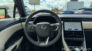 Lexus Ostatní modely LBX 1,5 HEV ELEGANT TECH 2025