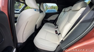 Lexus Ostatní modely LBX 1,5 HEV ELEGANT TECH 2025