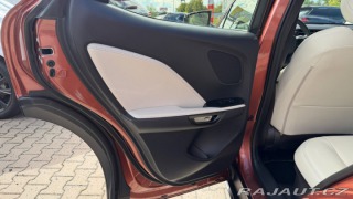 Lexus Ostatní modely LBX 1,5 HEV ELEGANT TECH 2025