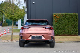 Lexus Ostatní modely LBX 1,5 HEV ELEGANT TECH 2025
