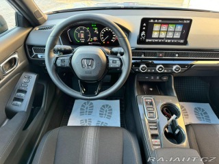Honda Civic 2.0e:HEV ELEGANCE SKLADEM 2026