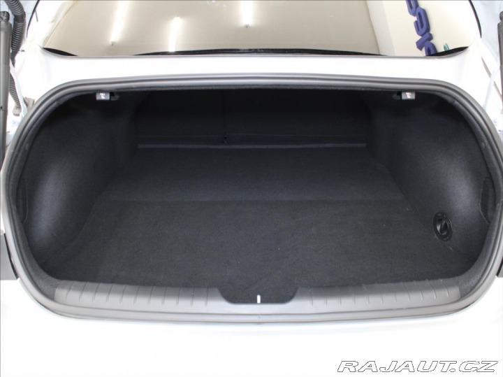 Hyundai Ioniq 6 0,0 ECO 53kWh 111kW 29tkm 2024