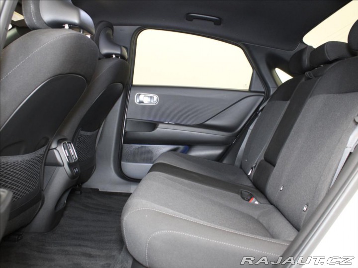 Hyundai Ioniq 6 0,0 ECO 53kWh 111kW 29tkm 2024