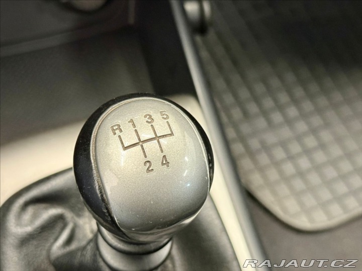 Hyundai i30 1,6 i PRVNÍ MAJITEL 92KW 2010