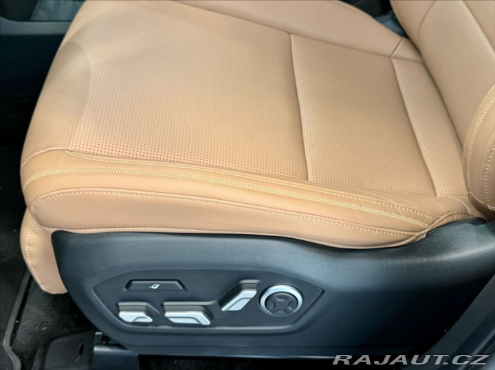 Hyundai Santa Fe 1,6 T-GDI HEV CALLIGRAPHY 2026