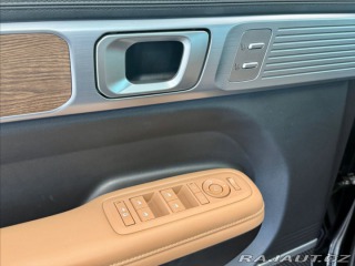 Hyundai Santa Fe 1,6 T-GDI HEV CALLIGRAPHY 2026