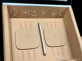 Hyundai Santa Fe 1,6 T-GDI HEV CALLIGRAPHY 2026
