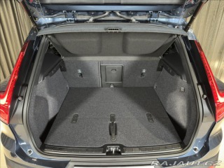 Volvo XC40 2,0 B4 Plus 2026
