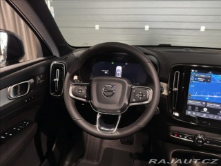 Volvo XC40 2,0 B4 Plus 2026