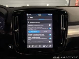 Volvo XC40 2,0 B4 Plus 2026