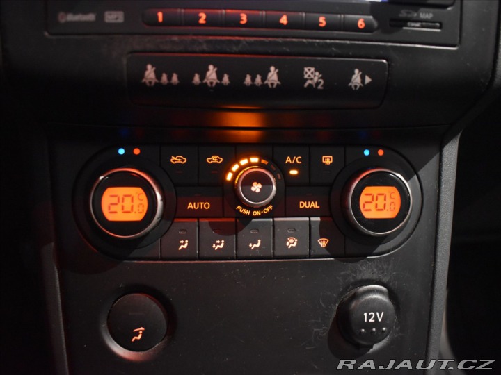 Nissan Qashqai 1,6 Pano,Bezklíč,Bose 2009