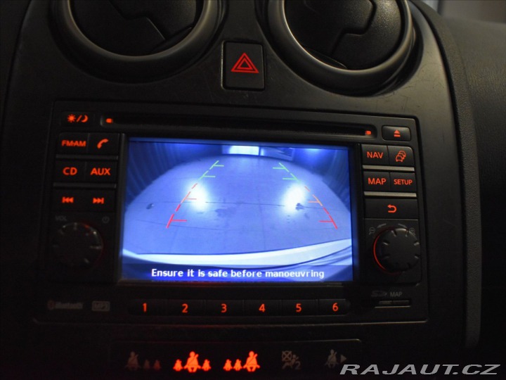 Nissan Qashqai 1,6 Pano,Bezklíč,Bose 2009