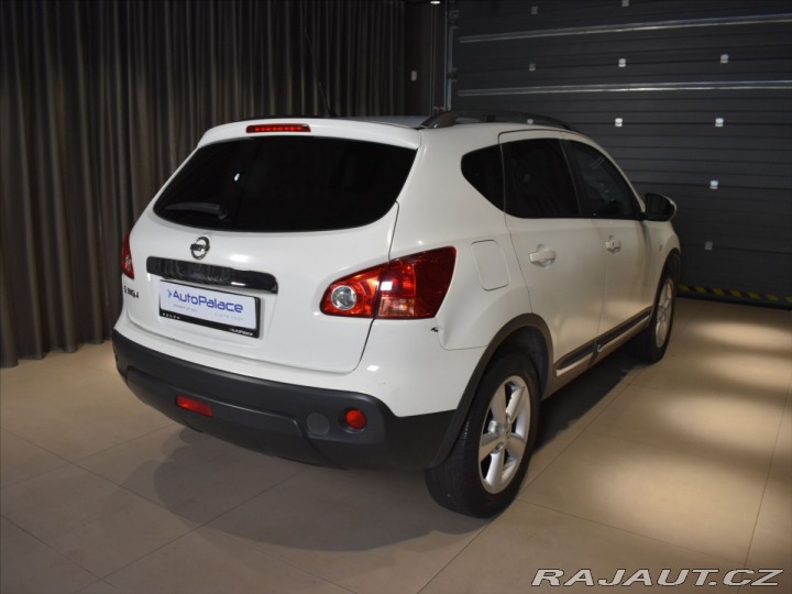 Nissan Qashqai 1,6 Pano,Bezklíč,Bose 2009