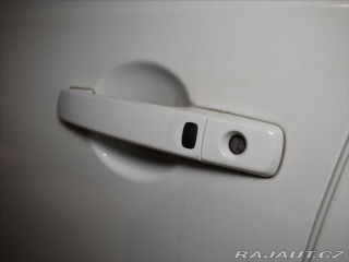 Nissan Qashqai 1,6 Pano,Bezklíč,Bose 2009