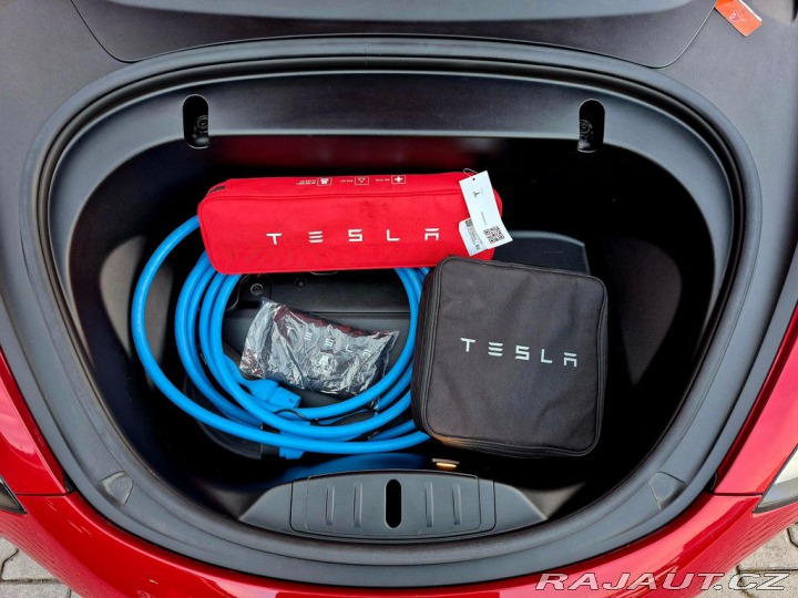 Tesla Model 3 STANDARD RANGE PLUS 239kw 2020