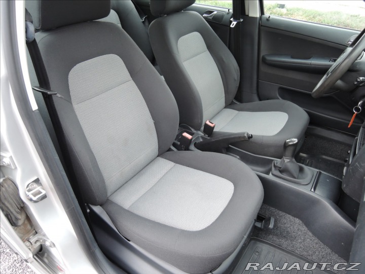 Škoda Fabia 1,9 SDI LunaTažné Klima S 2004