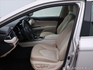 Toyota Camry 2.5 Hybrid 131kW Executiv 2019