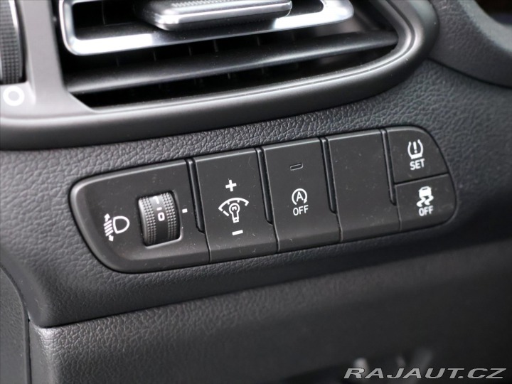 Hyundai i30 1,6 CRDi 85kW Smart LED C 2020