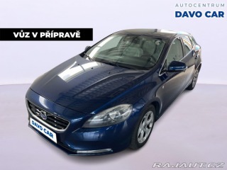 Volvo V40 1,6 D2 115 Summum 2015