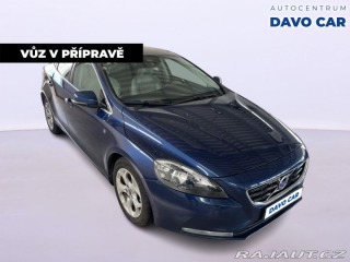 Volvo V40 1,6 D2 115 Summum 2015