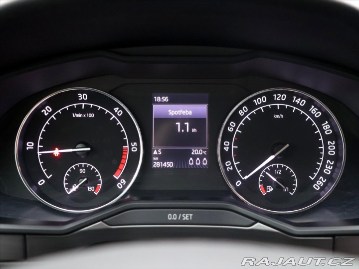 Škoda Superb 2.0 TDI 110kW Style Bi-Xe 2016