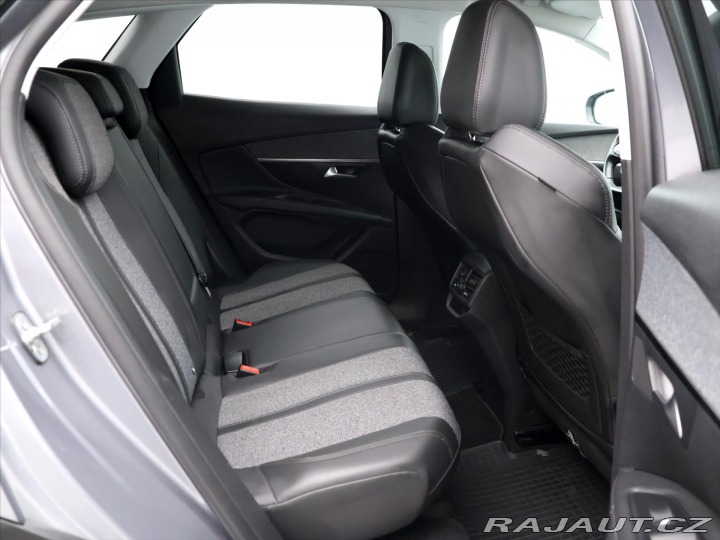 Peugeot 3008 2.0 BlueHDI 110 kW Allure 2016