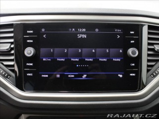 Volkswagen T-Roc 1,5 TSi 110kW DPH Bezklíč 2021