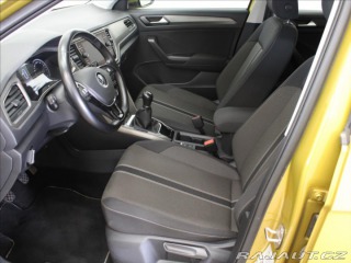 Volkswagen T-Roc 1,5 TSi 110kW DPH Bezklíč 2021
