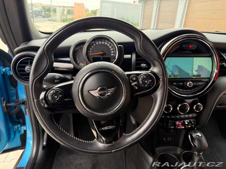 Mini Cooper 1,5 1800