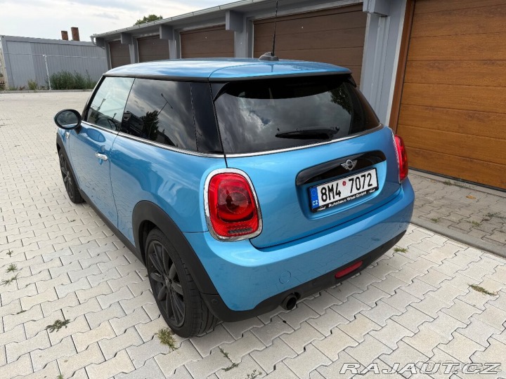 Mini Cooper 1,5 1800