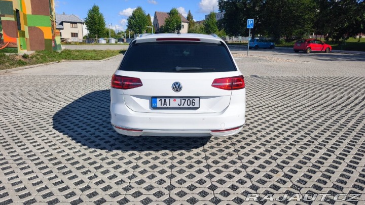 Volkswagen Passat 2,0 B8 Highline 1800