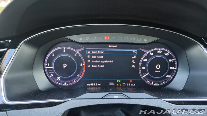 Volkswagen Passat 2,0 B8 Highline 1800