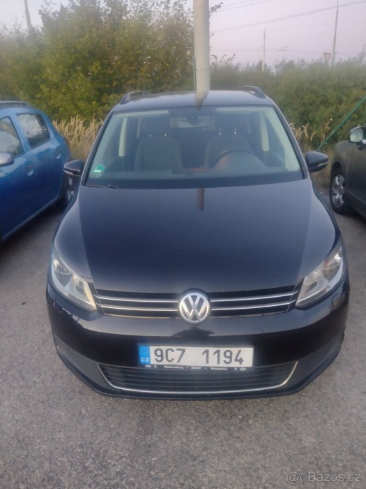 Volkswagen Touran 1,6 tdi,7 míst