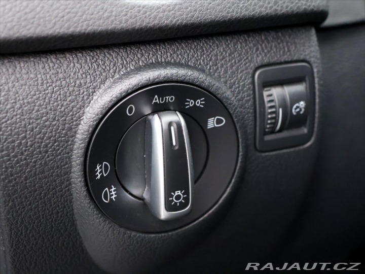 Volkswagen Tiguan 2,0 TDI 103 KW DSG R-Line 2015