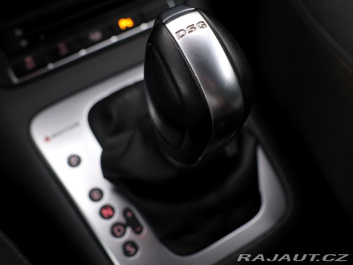 Volkswagen Tiguan 2,0 TDI 103 KW DSG R-Line 2015