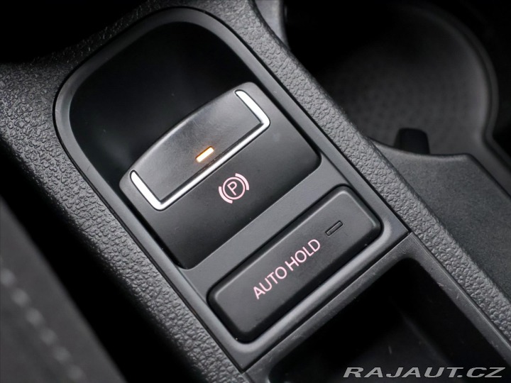 Volkswagen Tiguan 2,0 TDI 103 KW DSG R-Line 2015