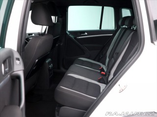 Volkswagen Tiguan 2,0 TDI 103 KW DSG R-Line 2015