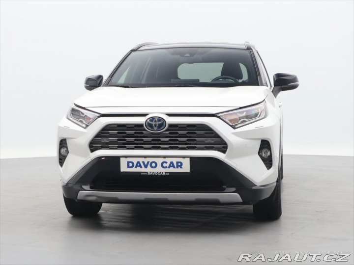 Toyota RAV4 2,5 e-CVT 131kW Selection 2020