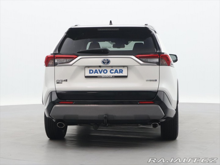 Toyota RAV4 2,5 e-CVT 131kW Selection 2020