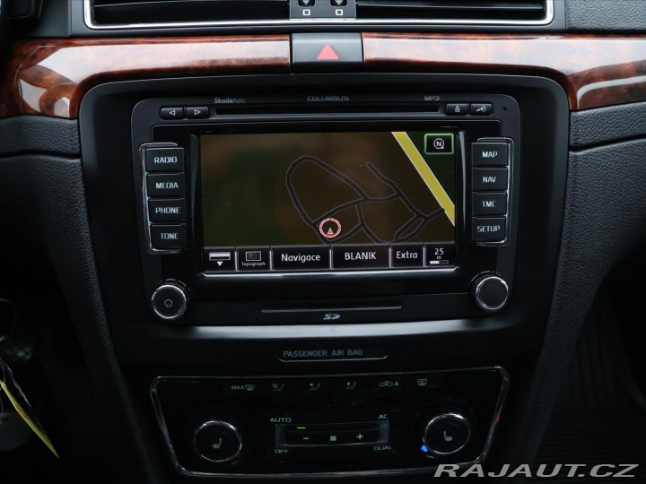 Škoda Superb 2.0 TDI 103kW CZ Xenon Ta 2011