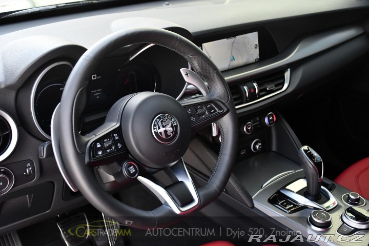 Alfa Romeo Stelvio 2.0T 16V 206kW VELOCE AT8 2024