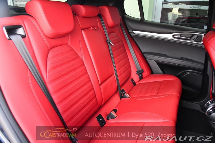 Alfa Romeo Stelvio 2.0T 16V 206kW VELOCE AT8 2024