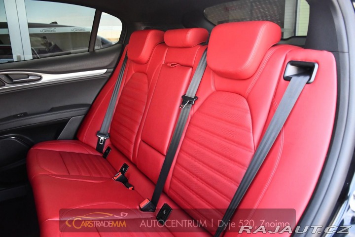 Alfa Romeo Stelvio 2.0T 16V 206kW VELOCE AT8 2024