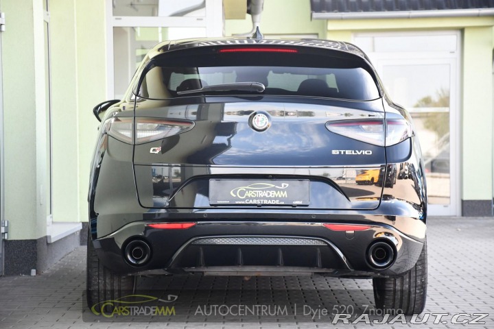 Alfa Romeo Stelvio 2.0T 16V 206kW VELOCE AT8 2024