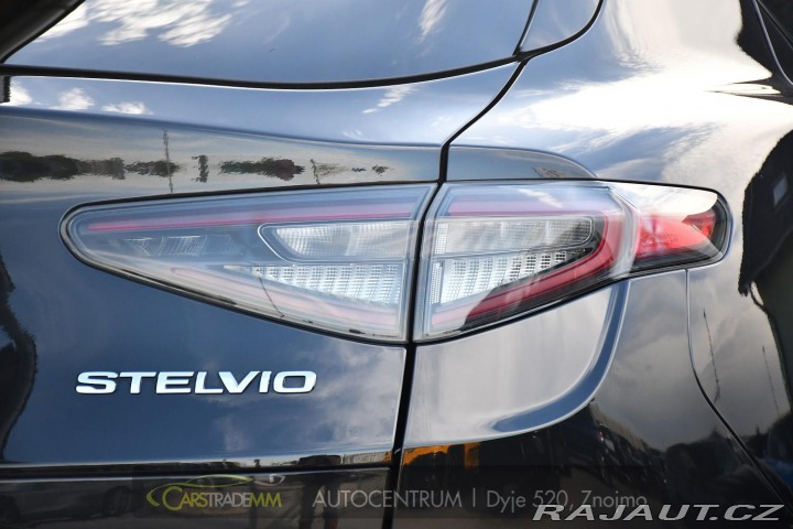 Alfa Romeo Stelvio 2.0T 16V 206kW VELOCE AT8 2024
